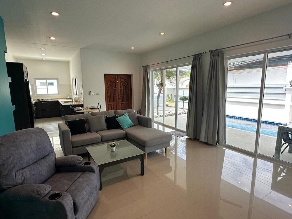 Villa 2BR Near Lamai Beach V295