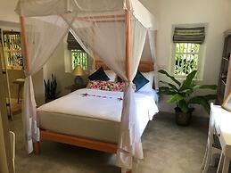 Leonora House, Talpe