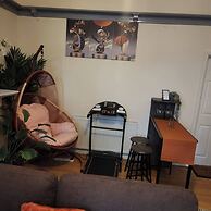 Glams Victoria Apartment