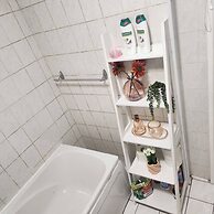 Glams Victoria Apartment