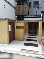 The Peak Shinsaibashi Elite