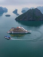 HALORA NOVA LUXURY CRUISE