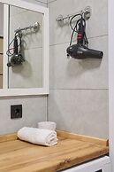 One Bedroom Apartment