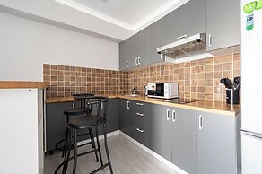 One Bedroom Apartment