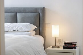MAMAD - Chic and Comfort stay on Iconic