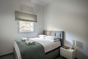 MAMAD - Chic and Comfort stay on Iconic