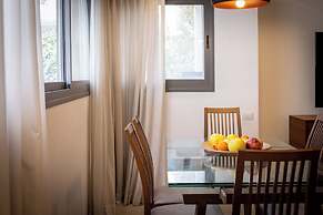 MAMAD - Chic and Comfort stay on Iconic