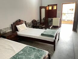 Qaiser Hotel