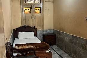 Qaiser Hotel