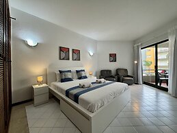 Vilamoura Central Beach 2 by Homing