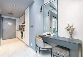 Vogue| Downtown close to Burj Khalifa | Dubai Mall