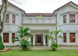 The Manor