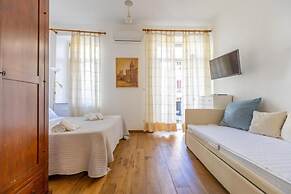Andromaco Inn