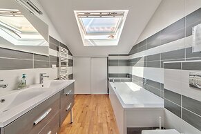 Duplex 2 Chambres Terrasse Vue Mer A2b024