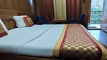 Hotel Ech Aar, Kargil