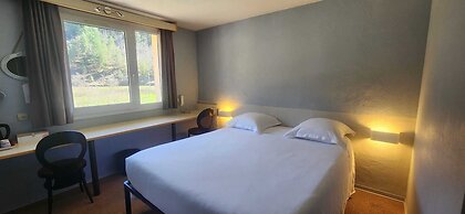 Hotel Le Pont Neuf