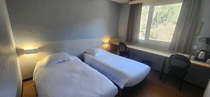 Hotel Le Pont Neuf