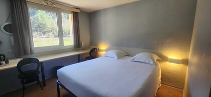 Hotel Le Pont Neuf