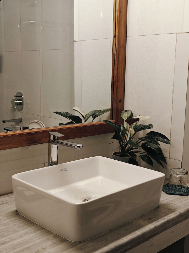 HOTEL TRAGOPAN