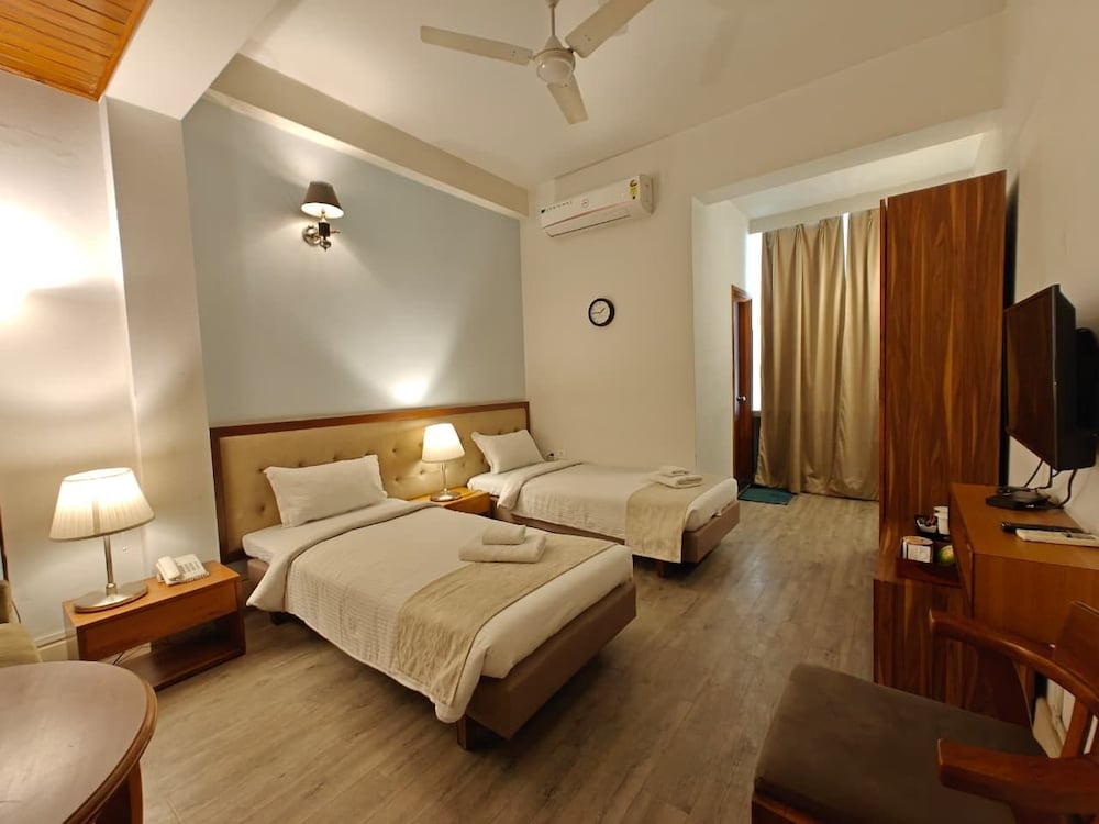 HOTEL TRAGOPAN
