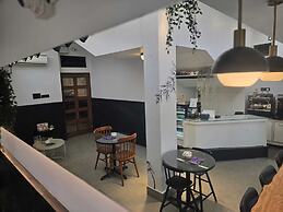HOTEL TRAGOPAN