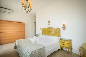 Hotel Tizian Beach