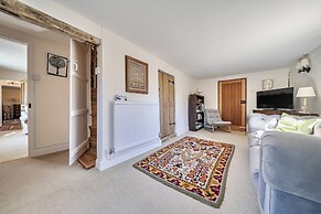 Cutbush Farmhouse
