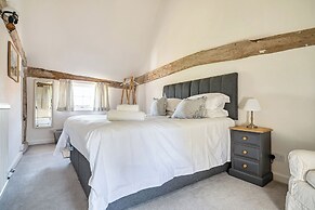 Cutbush Farmhouse