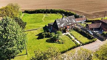 Cutbush Farmhouse