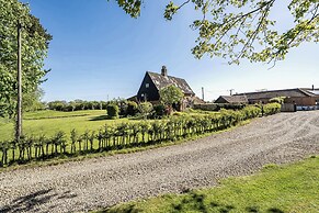 Cutbush Farmhouse