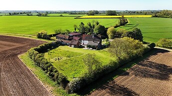 Cutbush Farmhouse