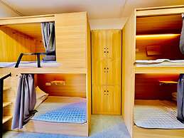 Kailash International Youth Hostel