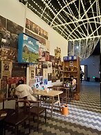 Kailash International Youth Hostel