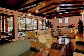 Eutsholing Boutique Hotel