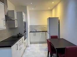 Heathrow Airport - Apt - Stay 3 - Great Location