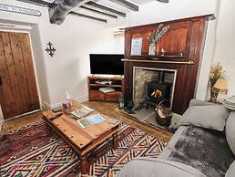Eastend Cottage