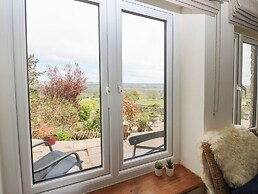 Eastend Cottage
