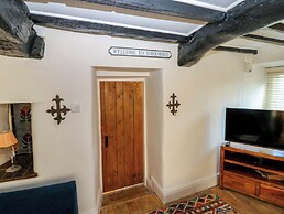 Eastend Cottage