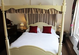 The Lion Hotel
