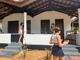 Kudah Bay Surf Hotel