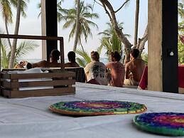 Kudah Bay Surf Hotel
