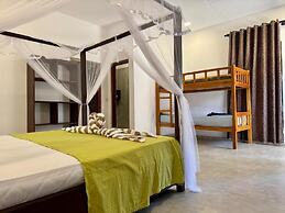 Kudah Bay Surf Hotel