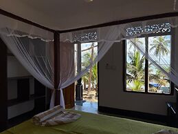 Kudah Bay Surf Hotel
