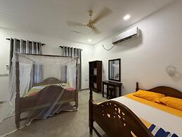 Kudah Bay Surf Hotel