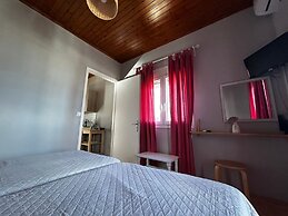 Tsonas Apartments