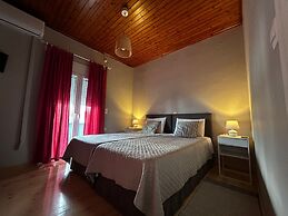 Tsonas Apartments