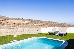 Oasis Tenerife Studio 3