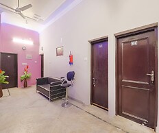 Hotel O Singar Nagar Metro Station