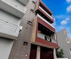 Hotel O Singar Nagar Metro Station
