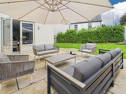 Harvax House